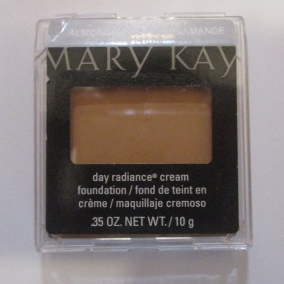 Mary Kay Day Radiance Cream Foundation ALMOND BEIGE 014688 x 2